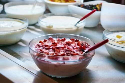 Fresh Fruit Salad with Cream